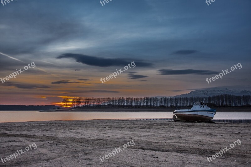 Sunset Over The Lake Sunset Lake Boat Fishing Boat