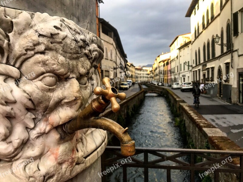 Lucca Tuscany Fontana Sky Colors