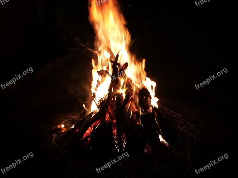 Fire Camp Evening Outdoors Free Photos