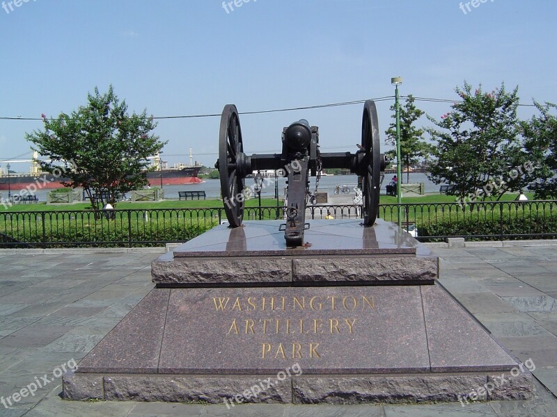 Cannon Stature Monument New Orleans Mississippi River