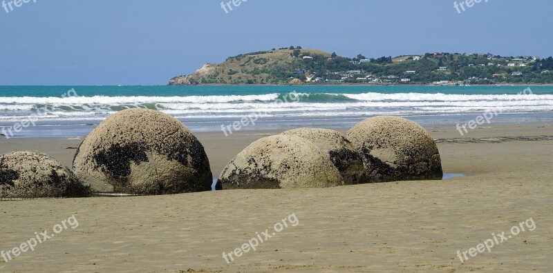 Moeraki Boulders New Zealand Huge Balls Moeraki Rock