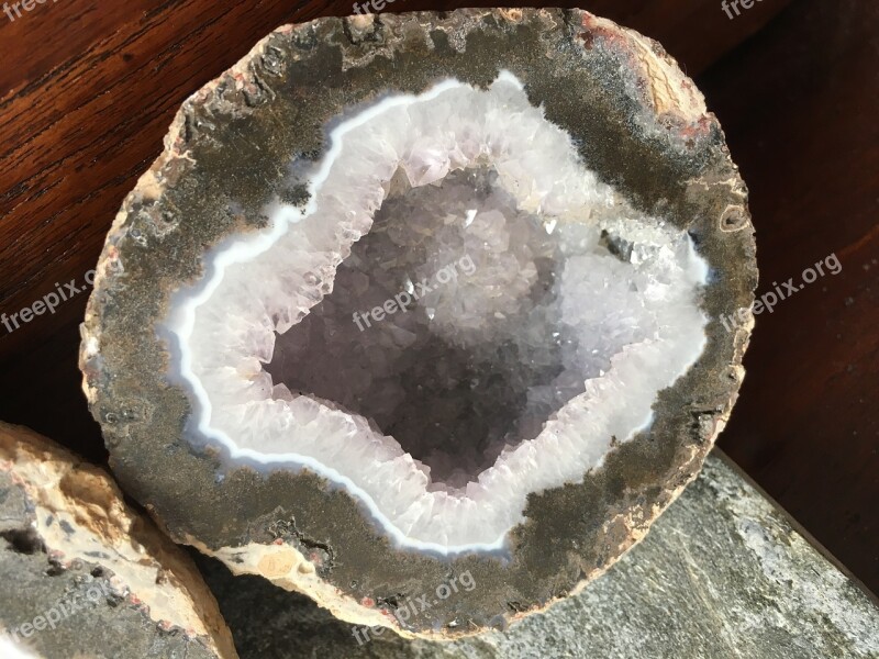 Quartz Rock Stone Nat Geode