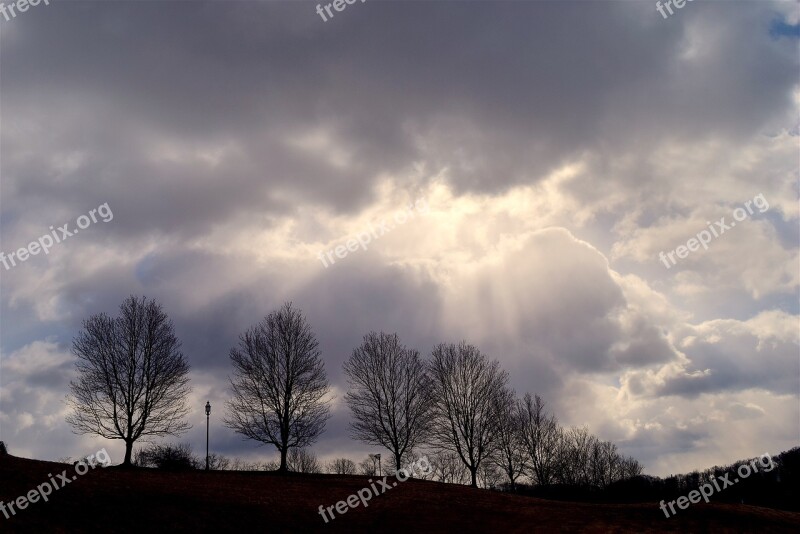 Dark Clouds Dramatic Light Sky Light Dramatic