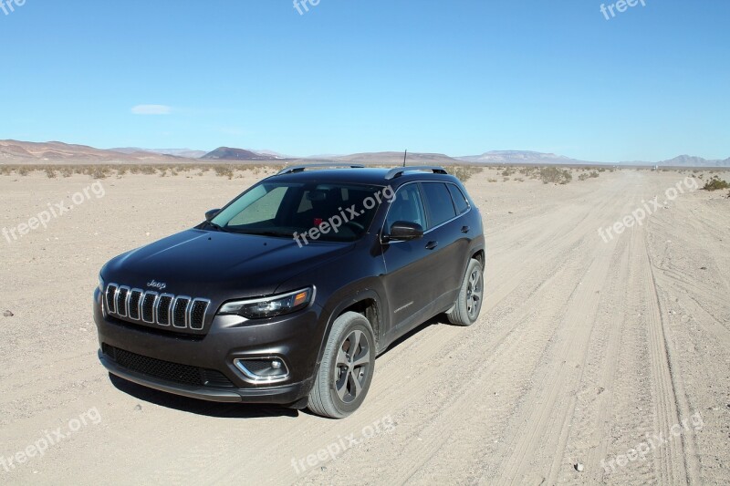 Jeep Cherokee Desert Suv Road