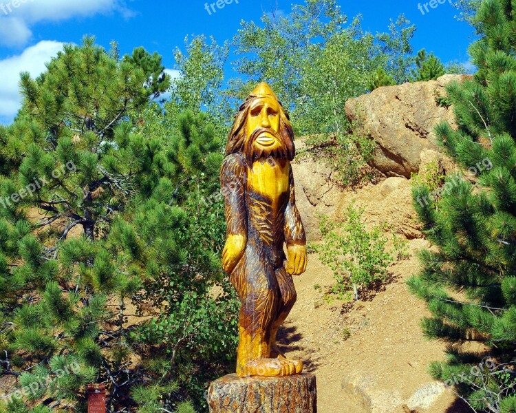 Pikes Peak Bigfoot Bigfoot Statue Wood Sculpture