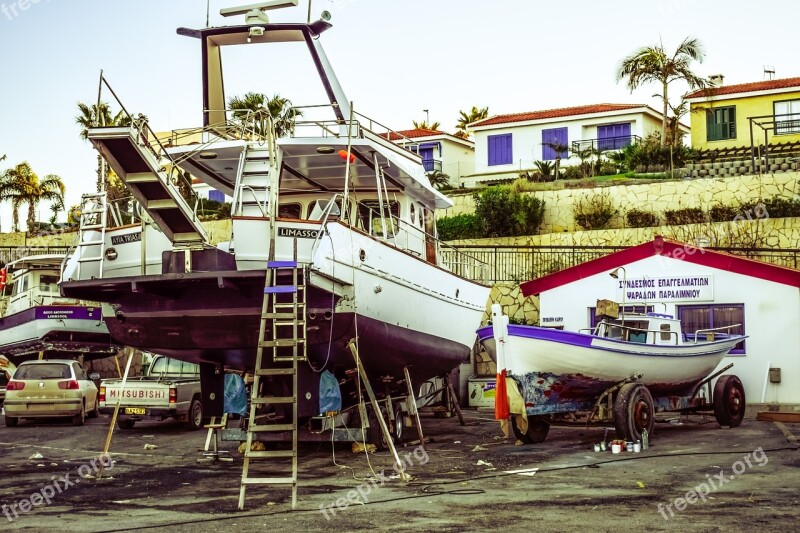 Shipyard Boats Repairing Maintenance Marina