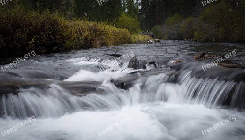 River Oregon Rocks Rapids Water