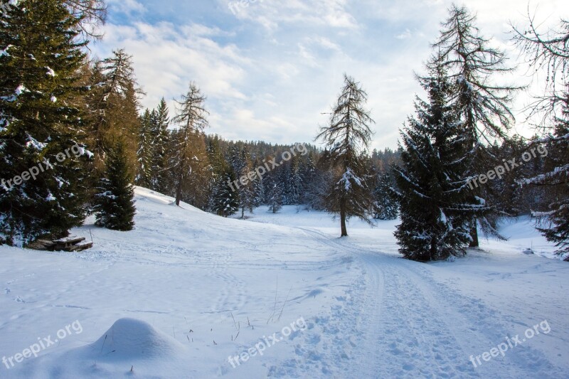 Snow Landscape Morgenstimmung Mountains Winter