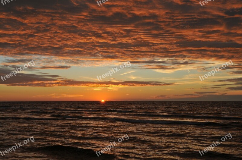 Sunset The Baltic Sea Evening The Coast Of The Baltic Sea Summer