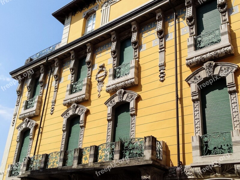 Facade Old Salo Italy Architecture