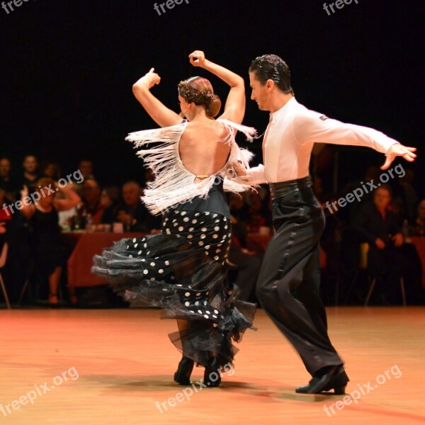 Dance Young Couple Two Show Movement