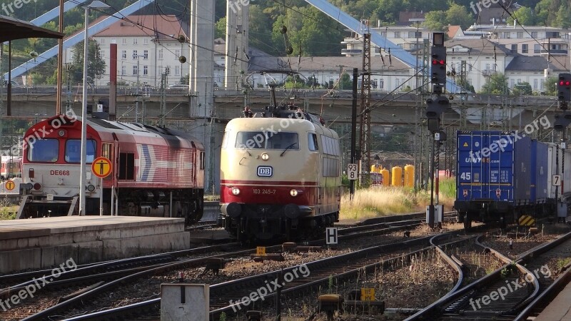 Br 103 Class De668 Hbf Ulm Locomotive Free Photos