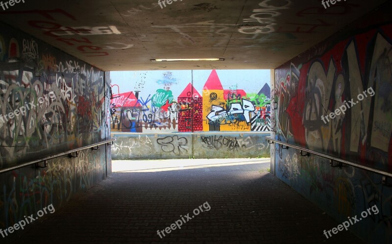 Graffiti Underpass Shadow Free Photos