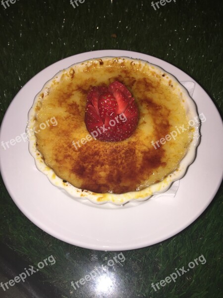 Creme Brulee Dessert Sweet Delicious Caramelized