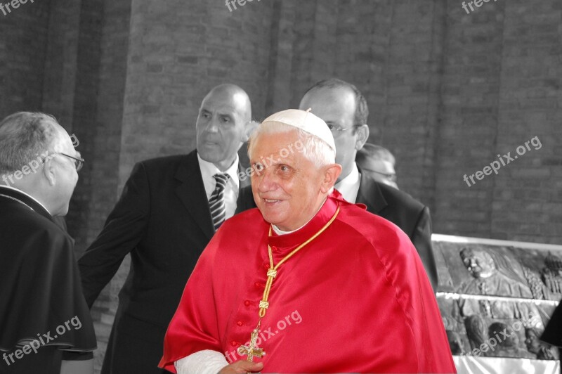 Pope Benedict Xvi Vatican Free Photos