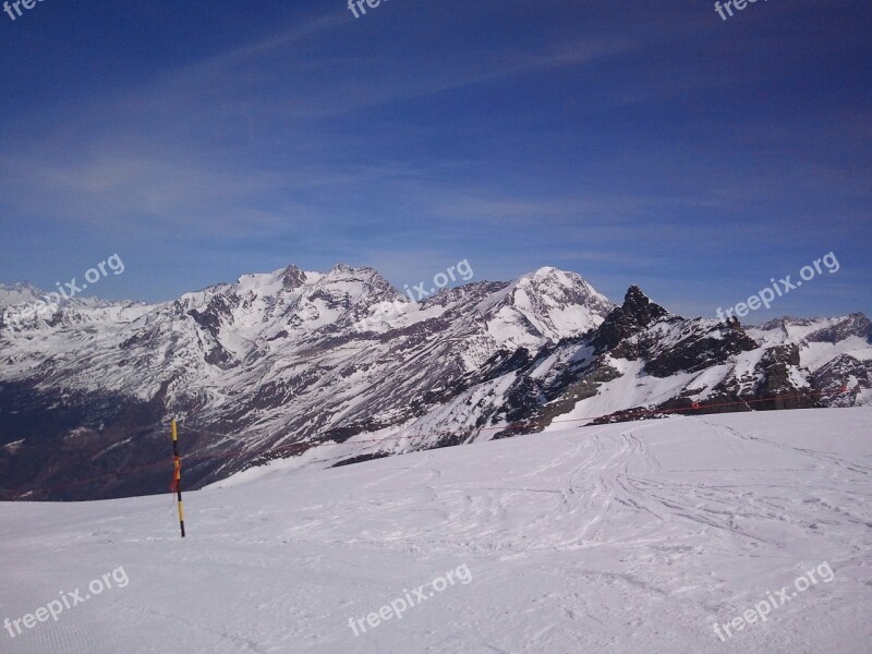 Snow Mountain Winter Ski Run Alpine