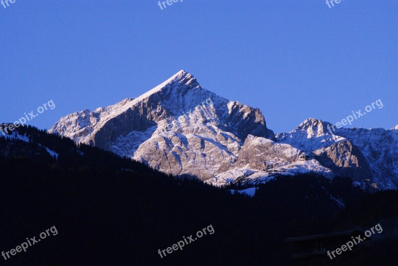 Alpspitze Alpine Wetterstein Mountains Mountain High Mountains