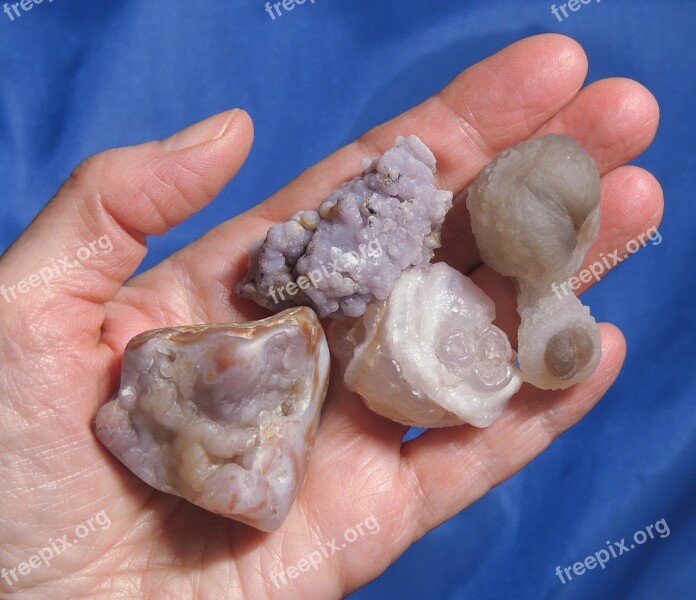 Types Of Chalcedony Microcrystalline Quartz Semi-precious Mineral Natural