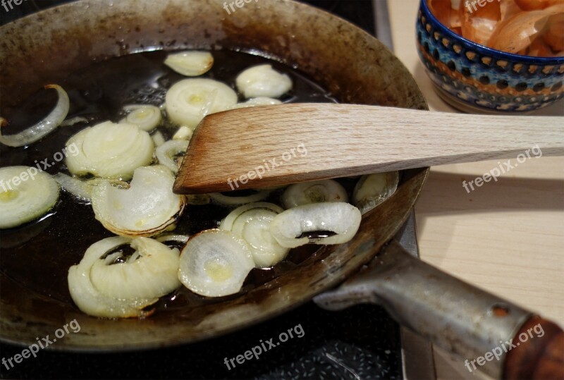 Country House Kitchen Pan Onion Eat