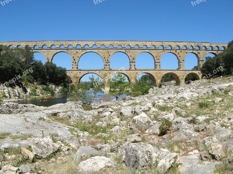 Bridge Gard Heritage Aqueduct Monument