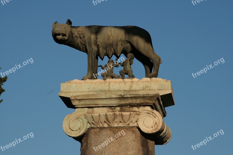 Rome She-wolf Romulus Remus Mythology