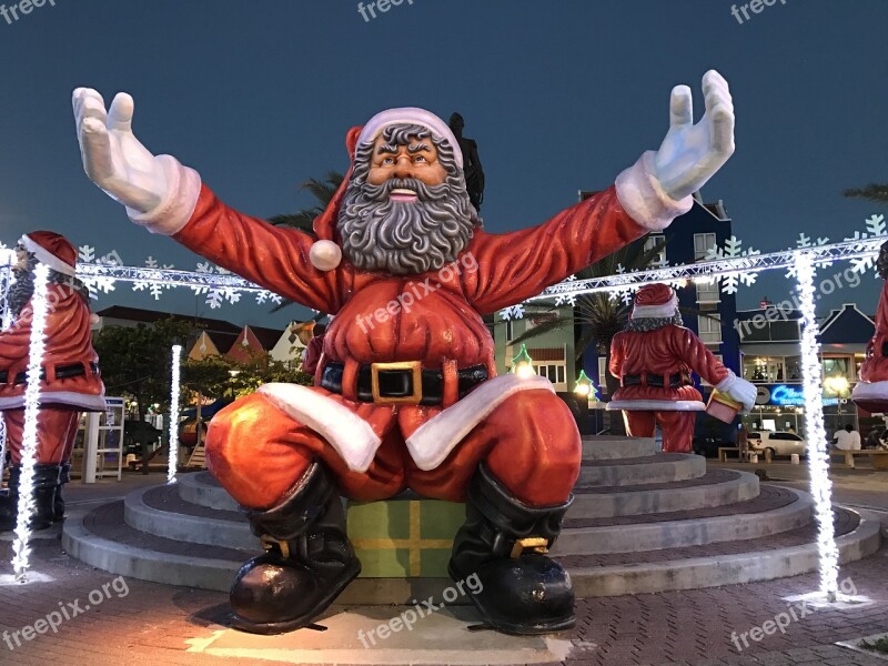 Santa Claus Nicholas Embrace Christmas Motif Free Photos