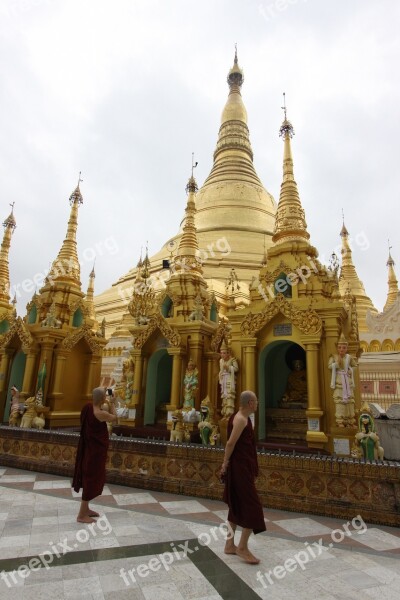 Shwedagon Golden Pagoda Monks Myanmar Free Photos