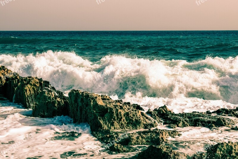 Wave Smashing Rock Sea Water