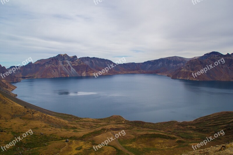 Jilin Province Changbai Mountain West Slope Long Day Pool Yuan Wang