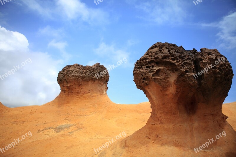 Taiwan Yeliudi Blue Sky White Cloud Weathering