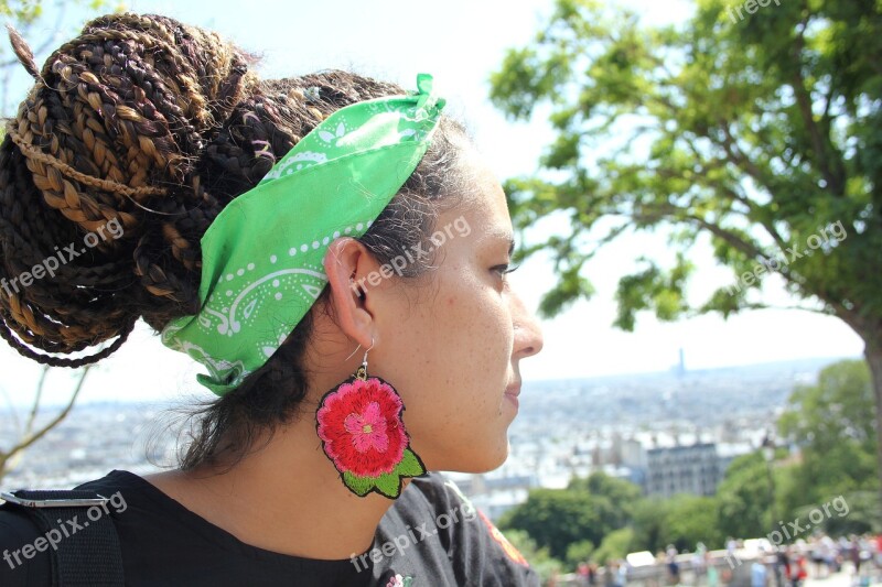 Young Woman Hairstyle Paris Confidence Portrait