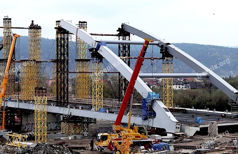 Building The Design Of The Bridge Project River