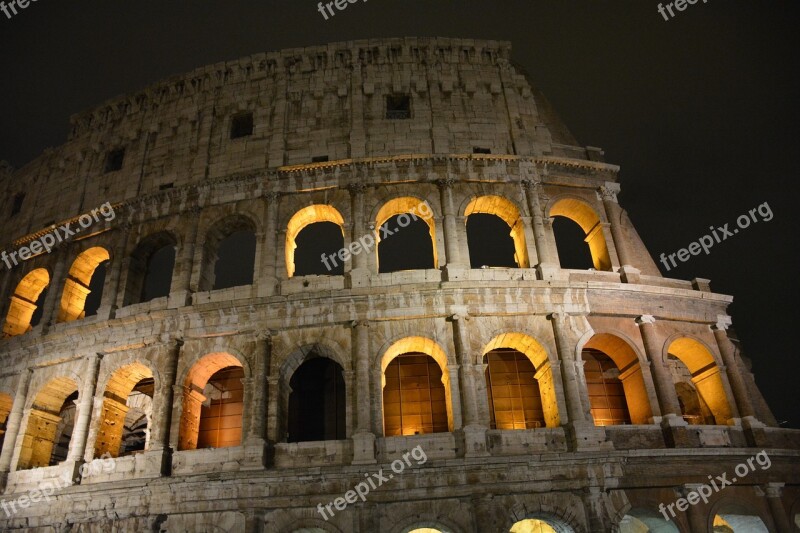 Rome Kolosseum Night City Lit