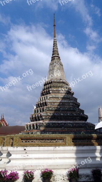 Palace Temple Complex Towers Places Of Worship Bangkok