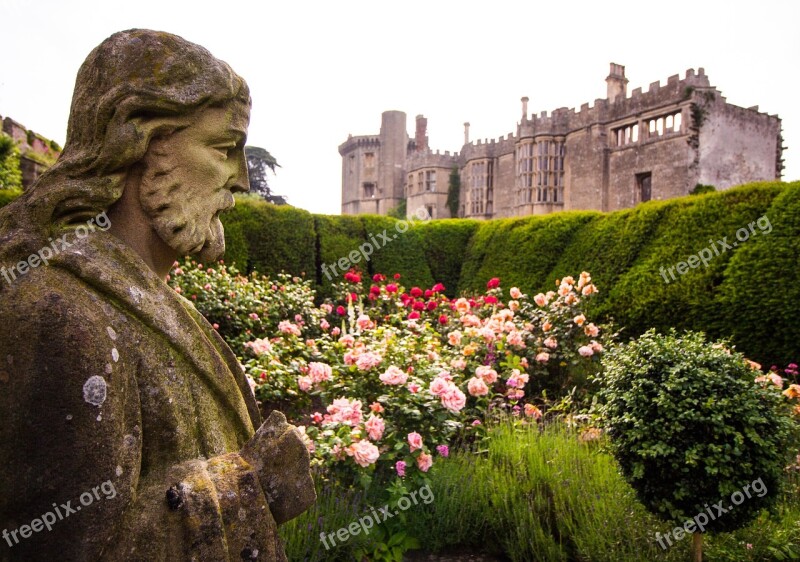 Thornbury Castle Thornbury Statue England Gloucestershire