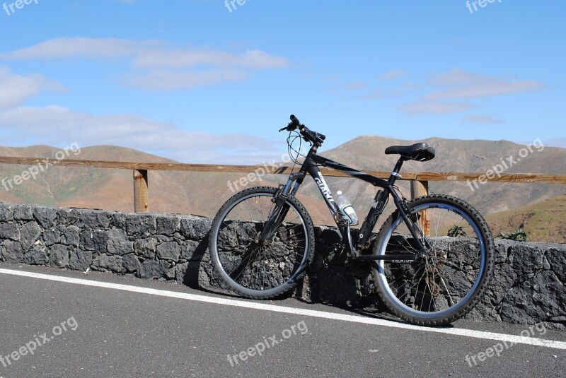 Fuerteventura Inland Mountains Bike Ride Road