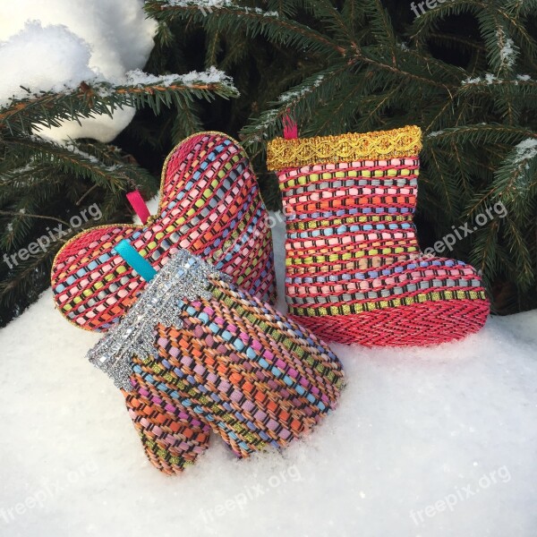 Christmas Tree Mittens Snow Free Photos