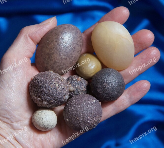 Sahara Desert Stones Sahara Desert Stone Rock Sand-worn