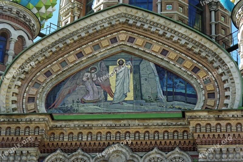 Russia St-petersburg Basilica Savior On Blood Pediment