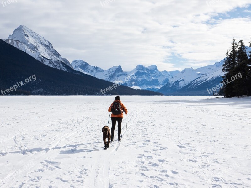 Maligne Lake Jasper Outdoors Cross Country Ski Winter