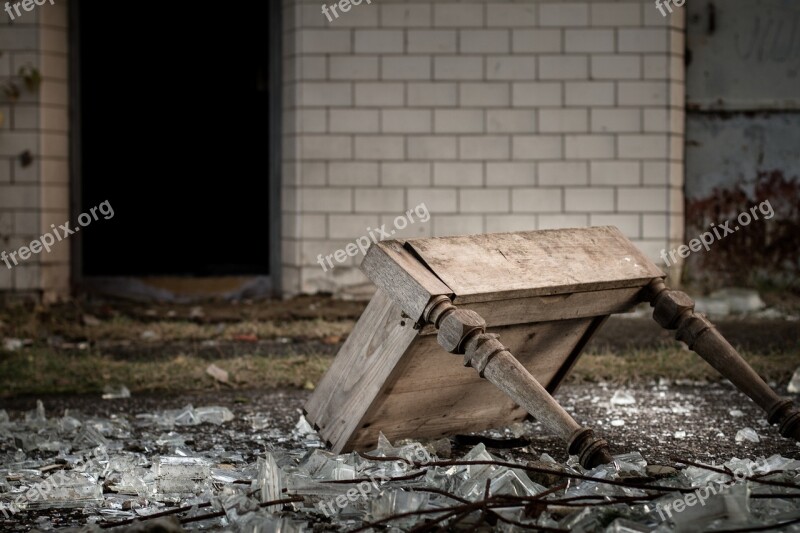 Abandoned Places Pforphoto Lost Place Table Broken