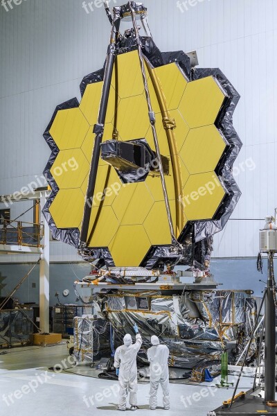 Mirror Space Telescope Hexagonal Mirrors Science Technicians