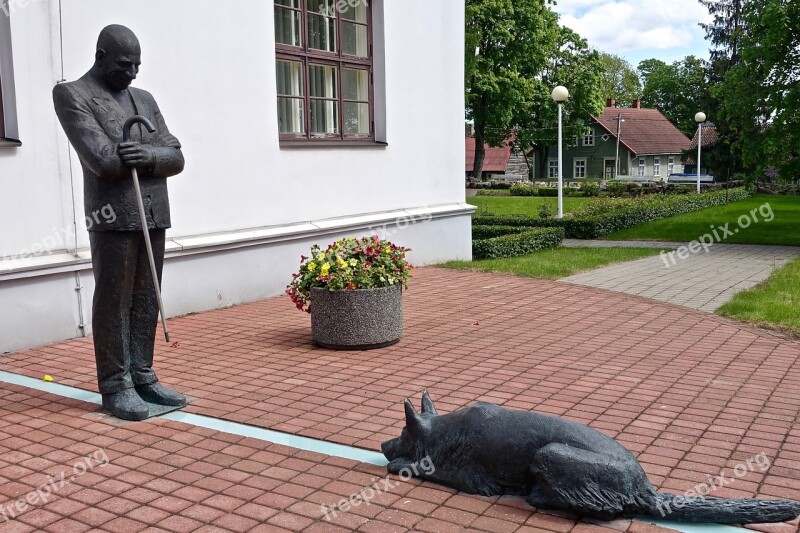 Statue Dog Symbol Obedience Sculpture