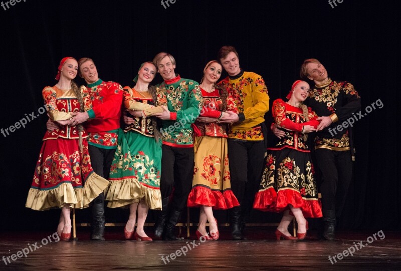 Russian Folklor Berezka Concert National