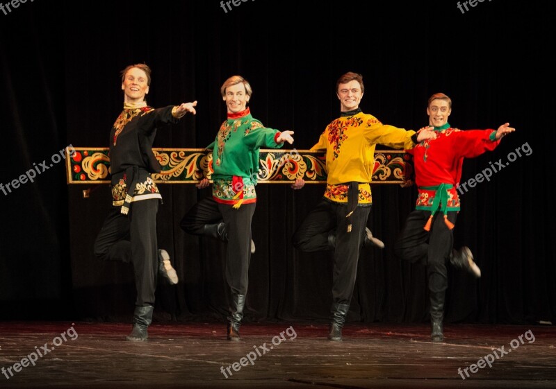 Russian Folklor Berezka Concert National