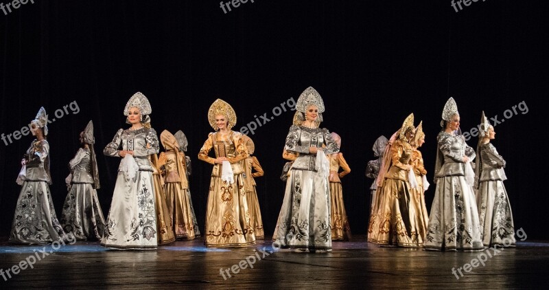 Russian Folklor Berezka Concert National