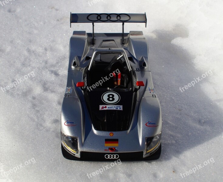 Model Car Audi R8r Sports Car Winter