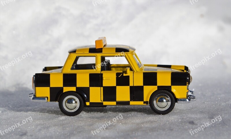 Model Car Satellite Auto Ddr Trabi