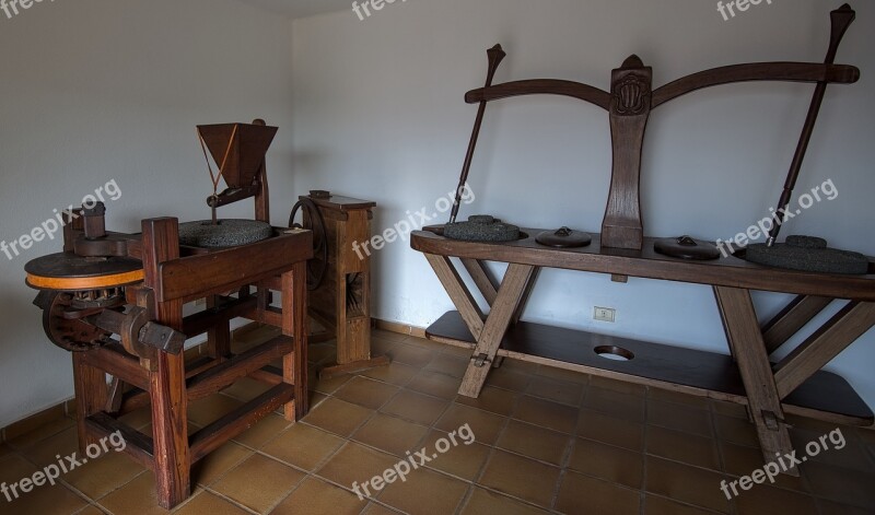 Mill Flour Ancient Bread Making Traditional