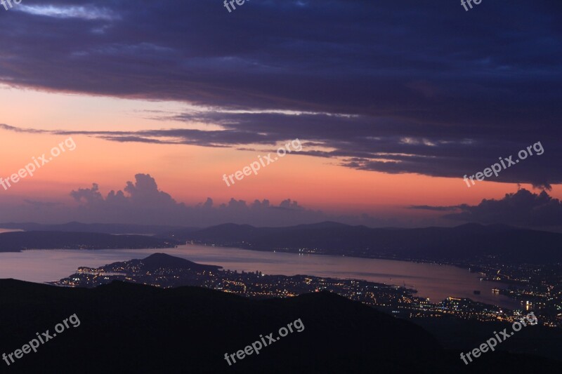 Split View Bay Nature Sea